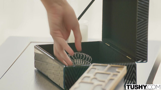 Первый анал - секс видео онлайн