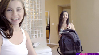 Порно с сестрой - секс видео онлайн